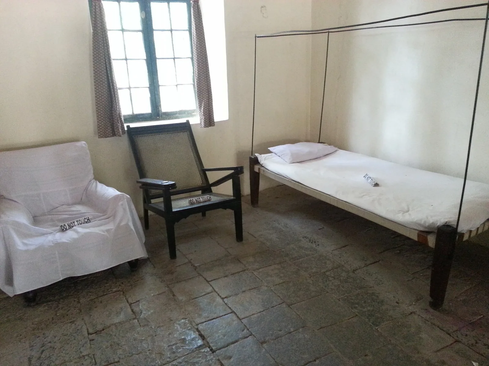 Imprisonment at Ahmednagar Fort