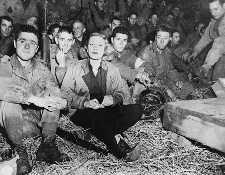 USO performance in France