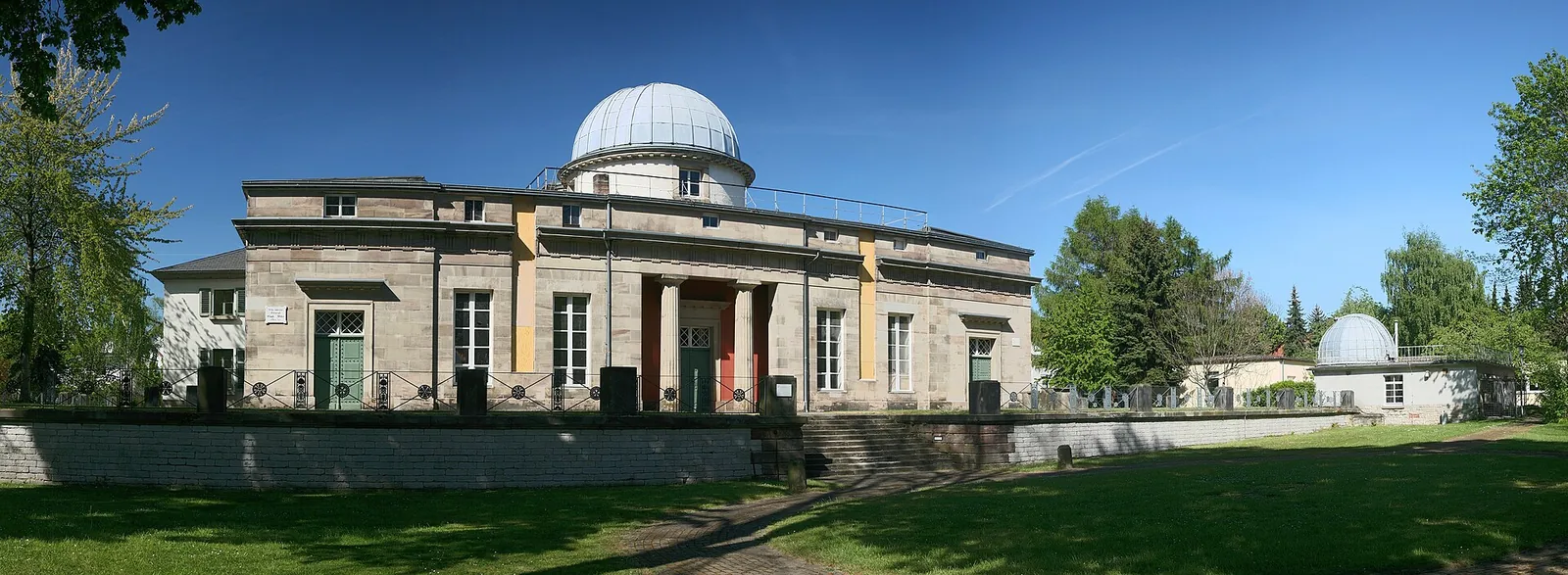 Arrival as Göttingen professor and observatory director