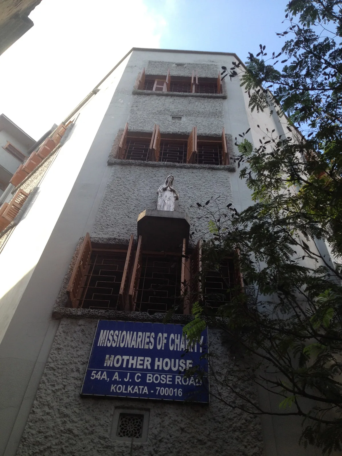 Establishes Missionaries of Charity