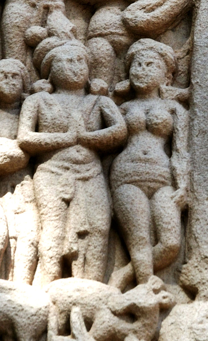 Visits Rishipattana at Sarnath