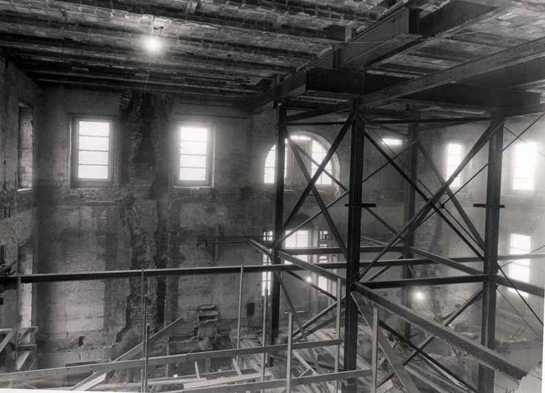 Return to the renovated White House