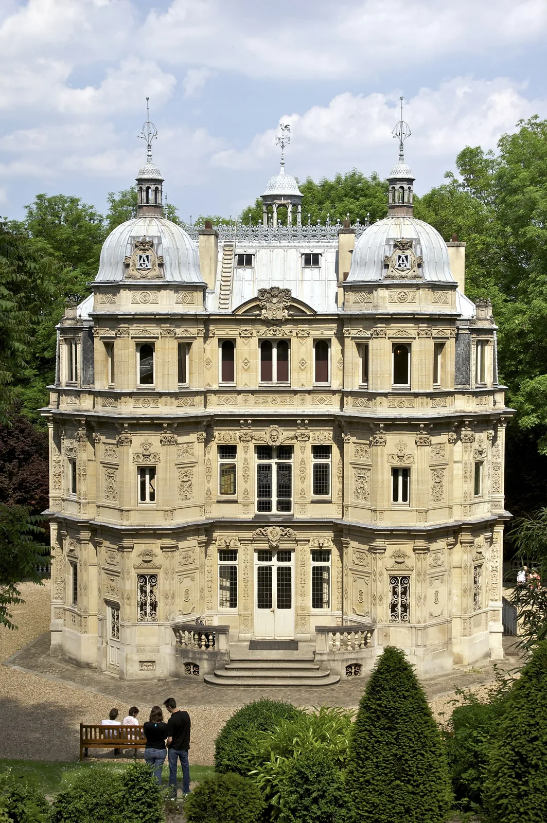 Residence at Château de Monte-Cristo