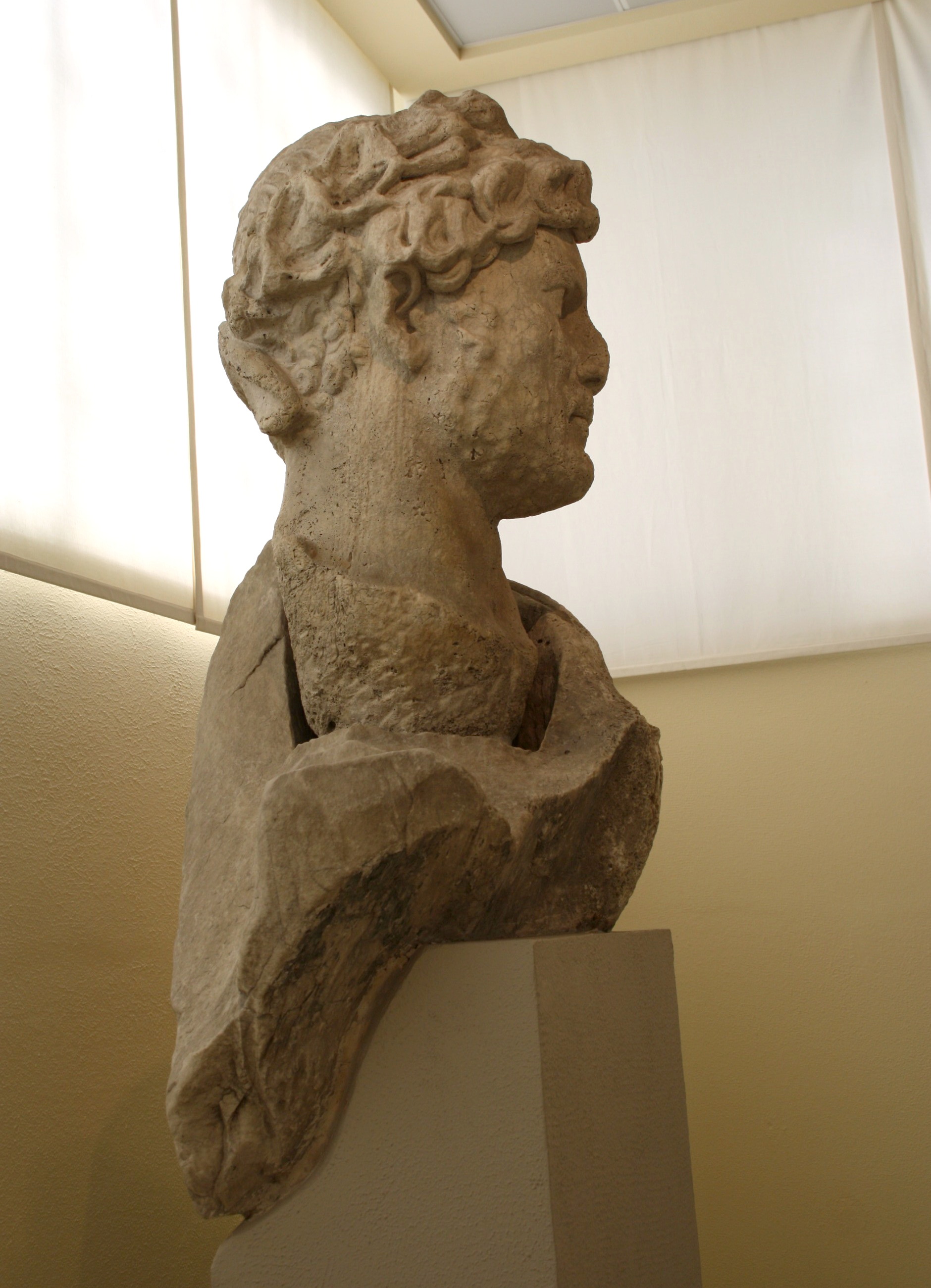Visits Athens on his first imperial Greek tour
