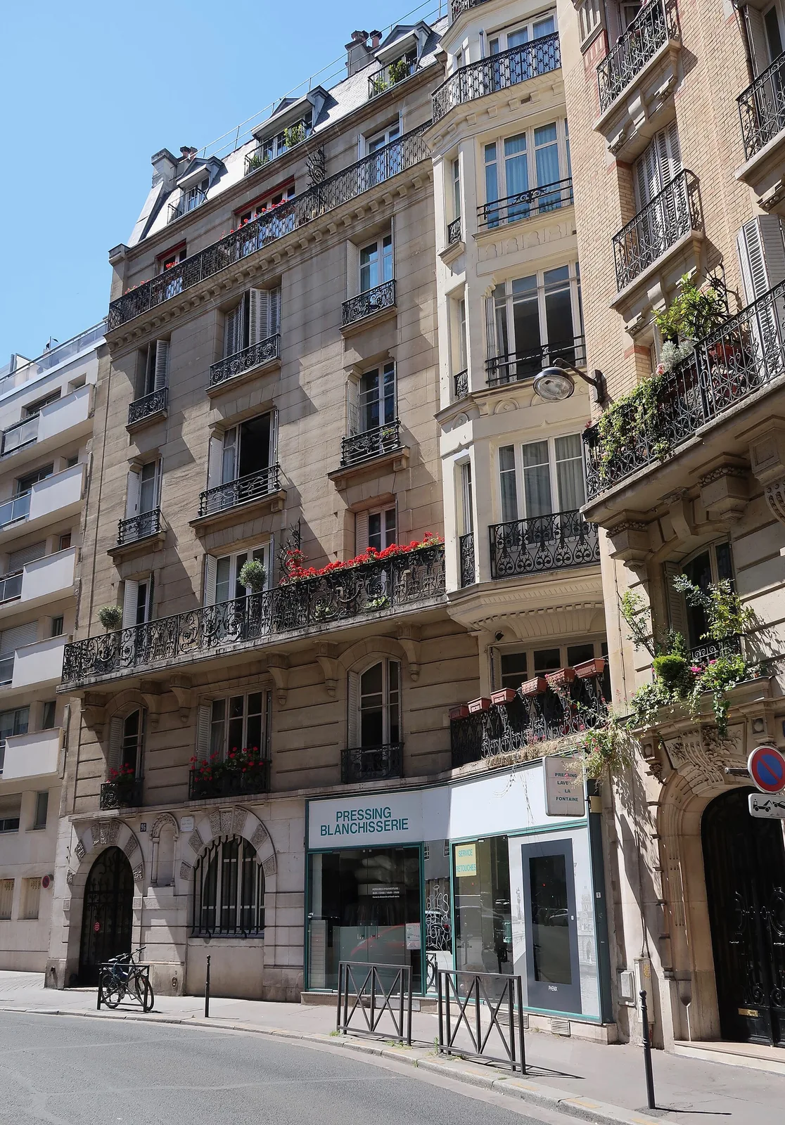 Birth in Auteuil