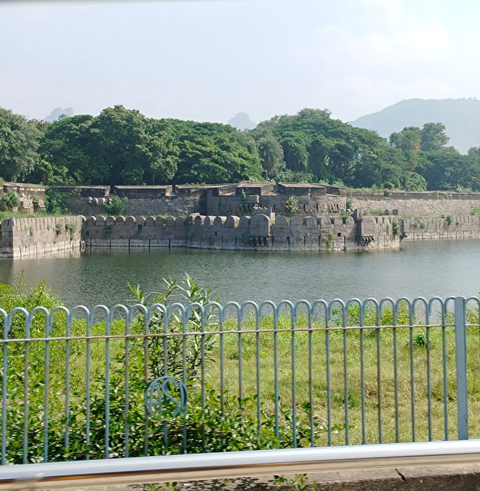 Appears personally before Vellore Fort
