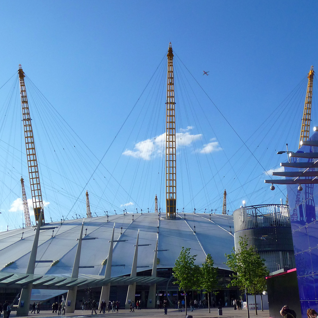 Announces This Is It in London