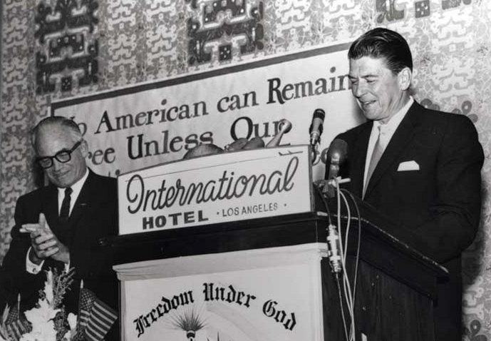 Campaigns at Miami Beach convention