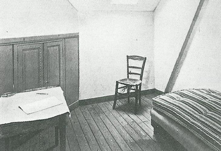 Dies at Auberge Ravoux