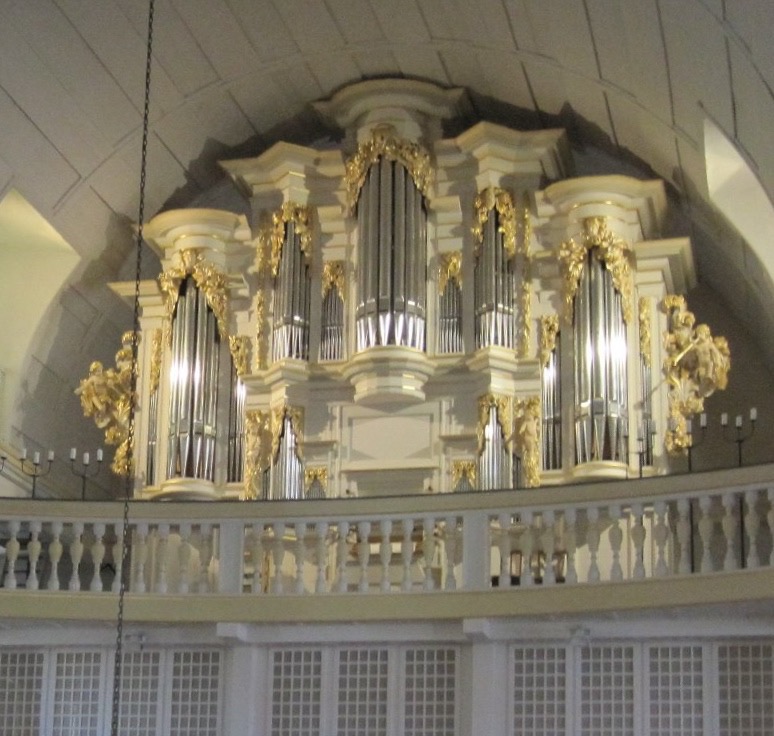 Examined Arnstadt’s new organ