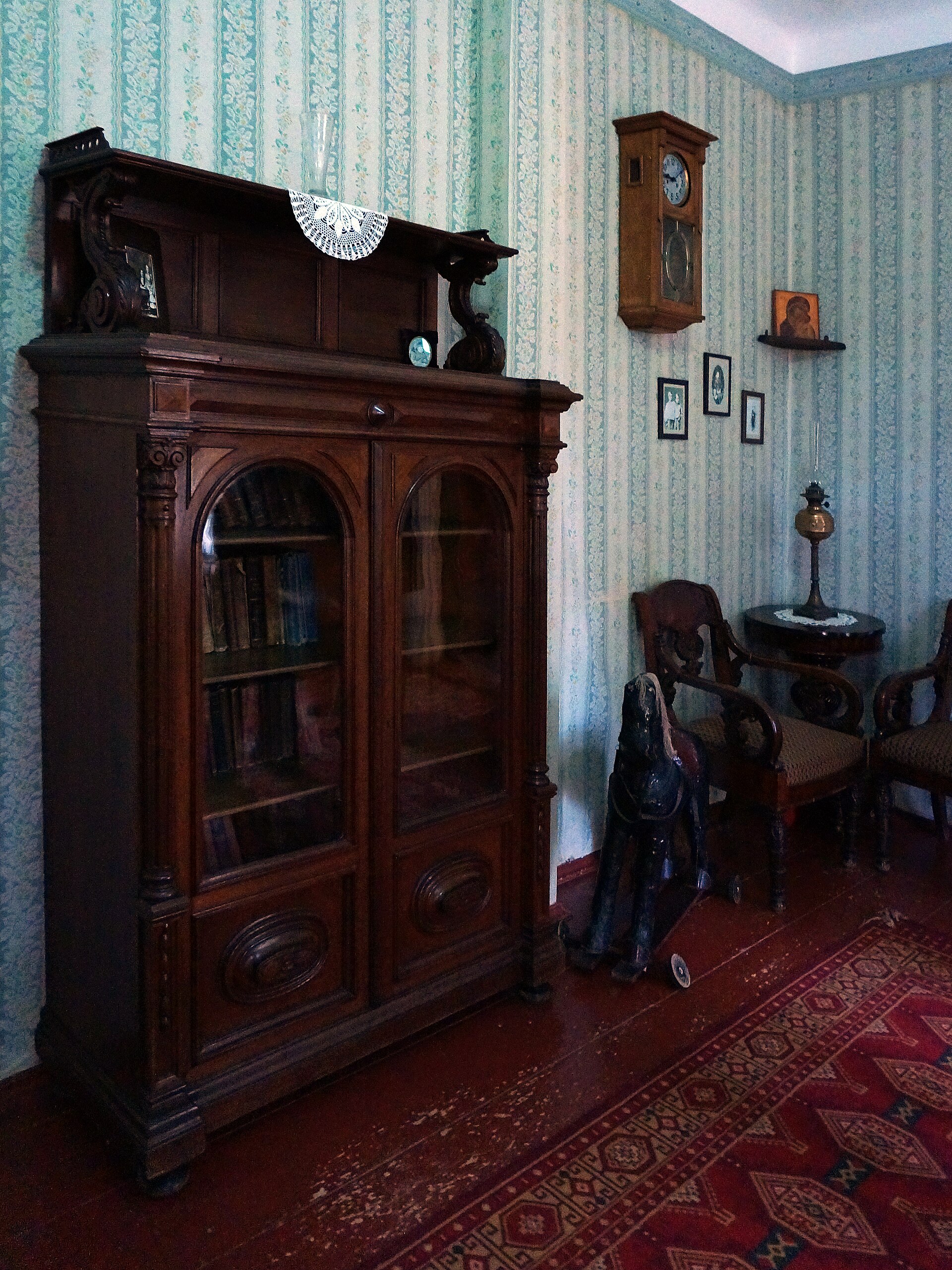 Spent summer 1876 in Staraya Russa