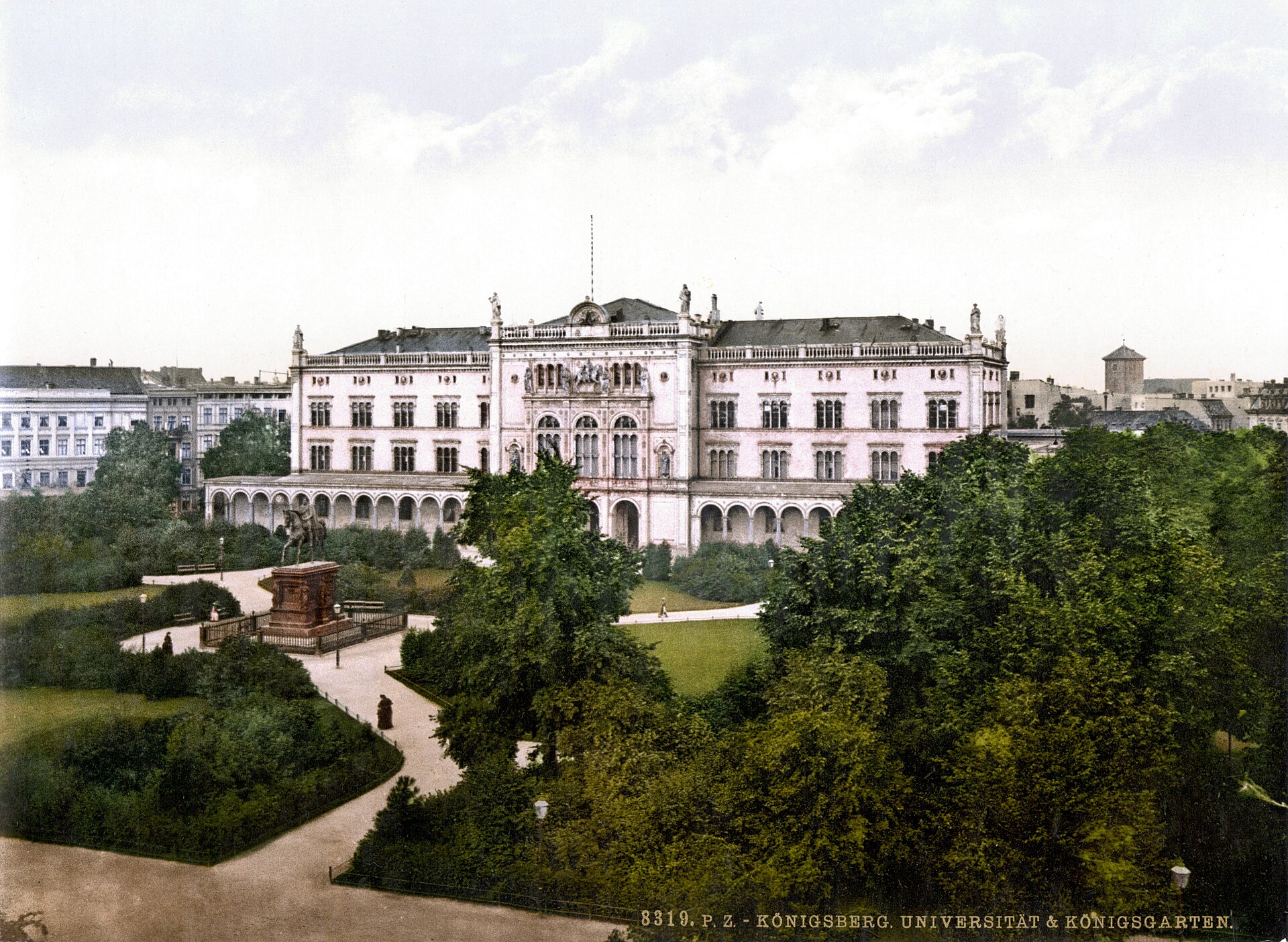 Begins lecturing at the Albertina