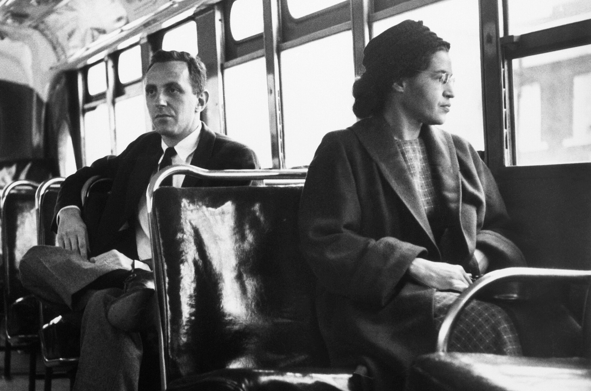 Rides an integrated Montgomery bus
