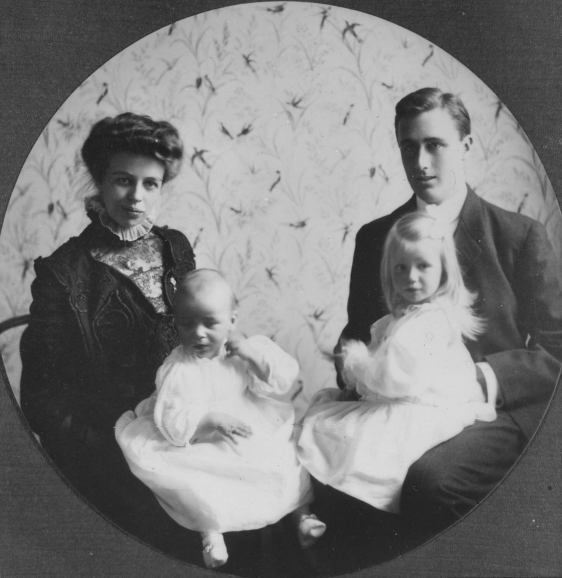 Marries Eleanor Roosevelt