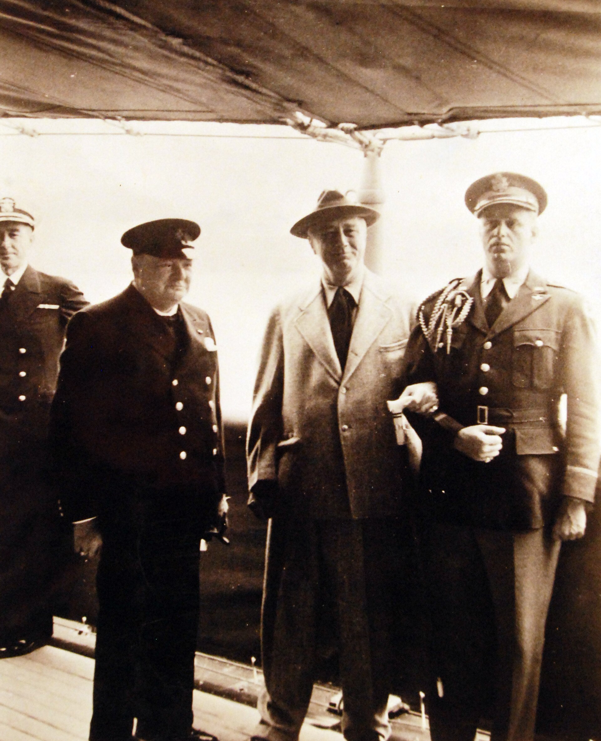 Meets Churchill at Argentia