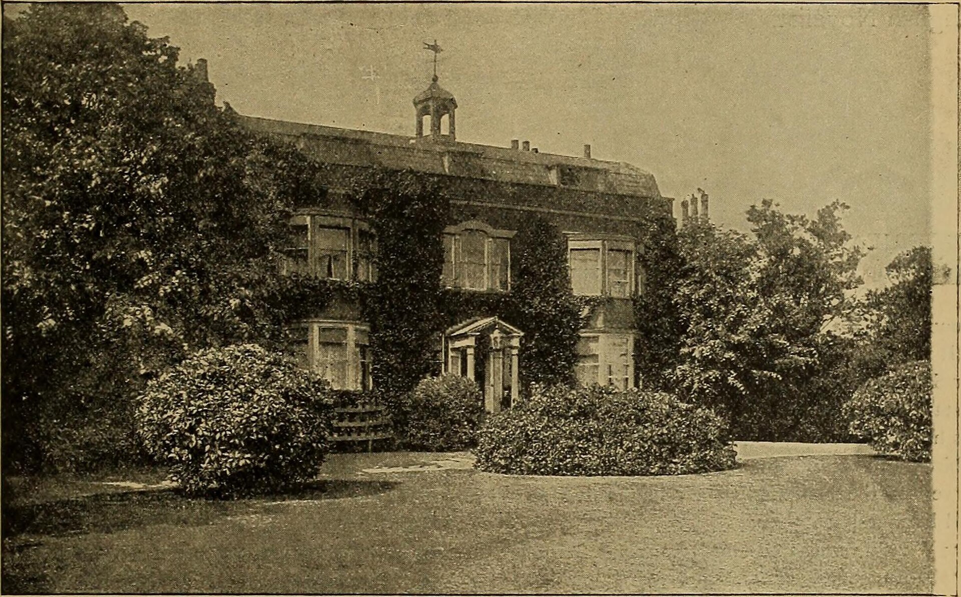 Stays at Dickens's Gads Hill Place