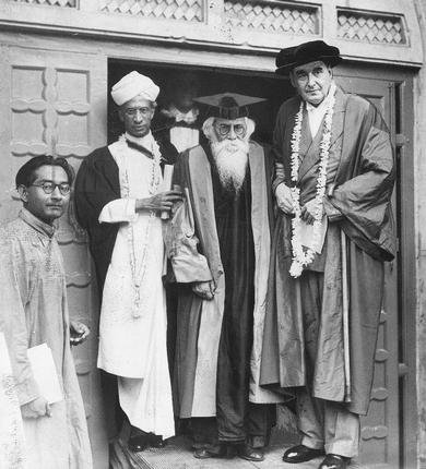 Oxford special convocation at Santiniketan