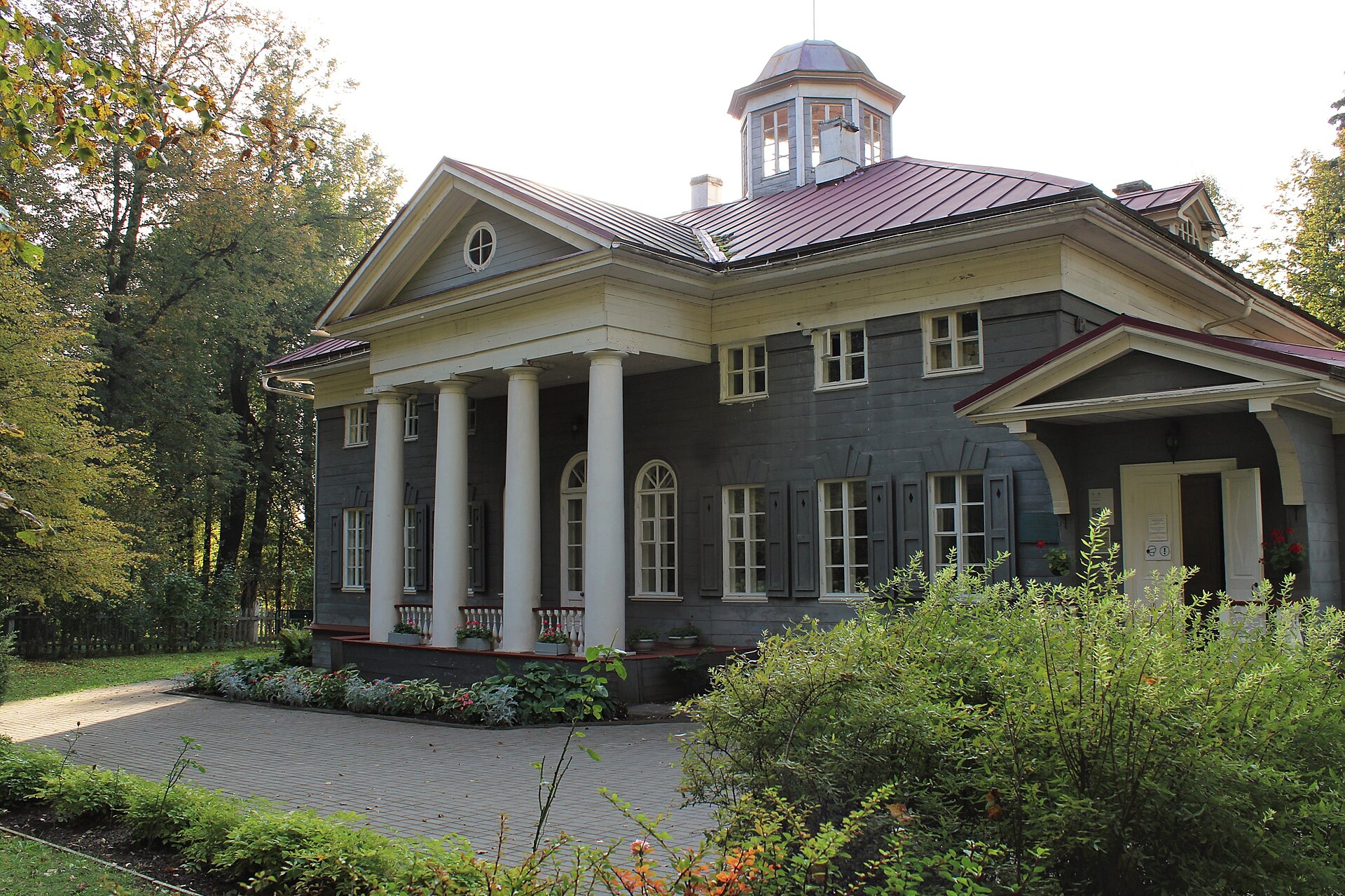 Childhood summers at Zakharovo